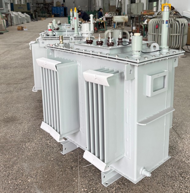 Offshore transformer for drilling platforms and FPSO operations